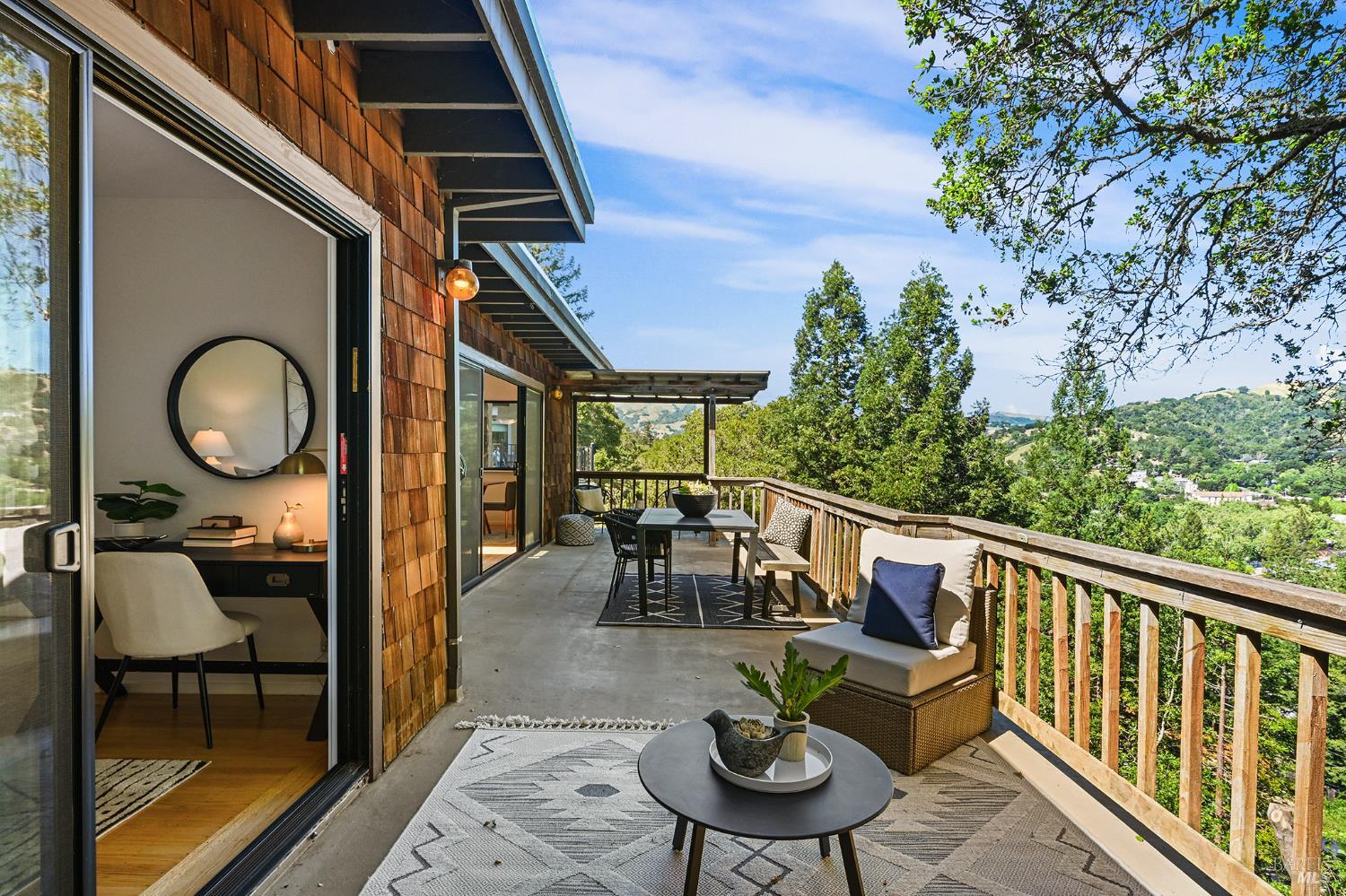 Detail Gallery Image 22 of 61 For 37 Manzanita Rd, Fairfax,  CA 94930 - 3 Beds | 2 Baths