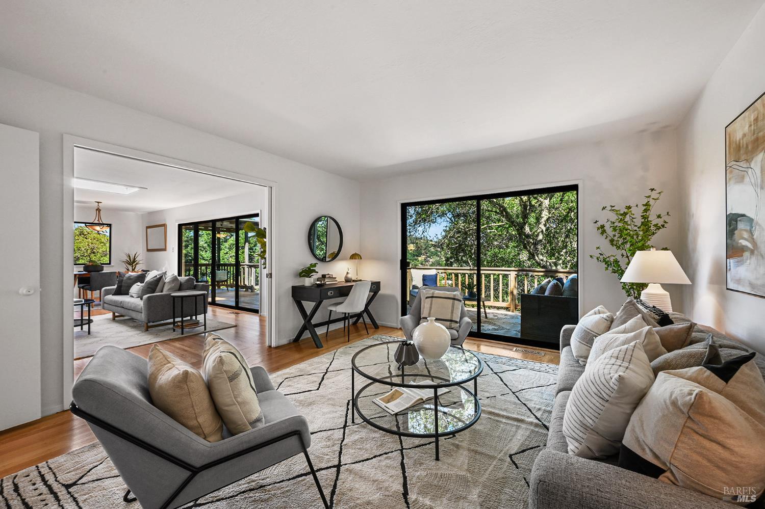 Detail Gallery Image 19 of 61 For 37 Manzanita Rd, Fairfax,  CA 94930 - 3 Beds | 2 Baths