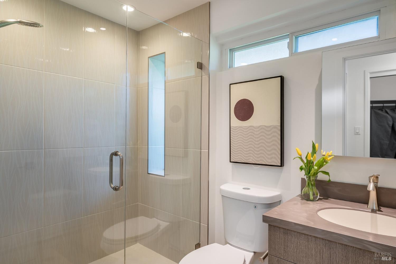 Detail Gallery Image 25 of 55 For 70 Stanford Way, Sausalito,  CA 94965 - 3 Beds | 3 Baths