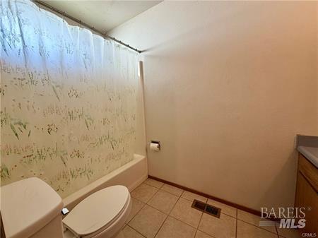 Detail Gallery Image 17 of 27 For 20764 Powder Horn Rd, Hidden Valley Lake,  CA 95467 - 2 Beds | 2 Baths