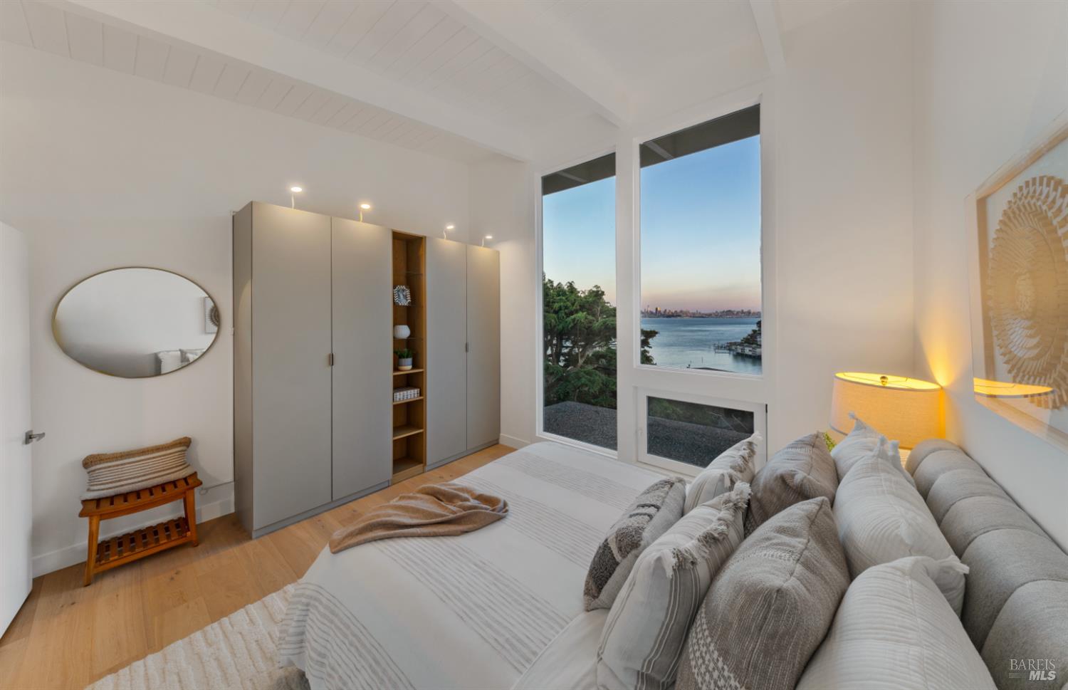 Detail Gallery Image 36 of 60 For 1 Atwood Ave, Sausalito,  CA 94965 - 4 Beds | 3 Baths