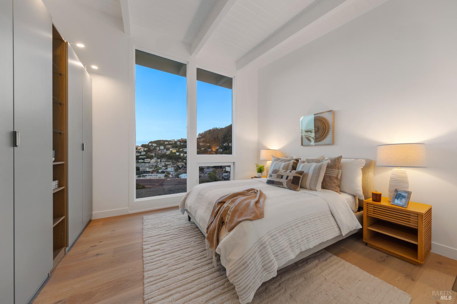 Detail Gallery Image 35 of 60 For 1 Atwood Ave, Sausalito,  CA 94965 - 4 Beds | 3 Baths