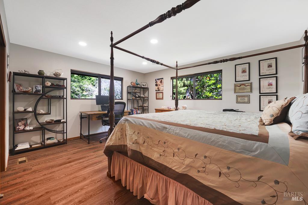 Detail Gallery Image 48 of 82 For 37275 Glennen Dr, Gualala,  CA 95445 - 3 Beds | 3 Baths