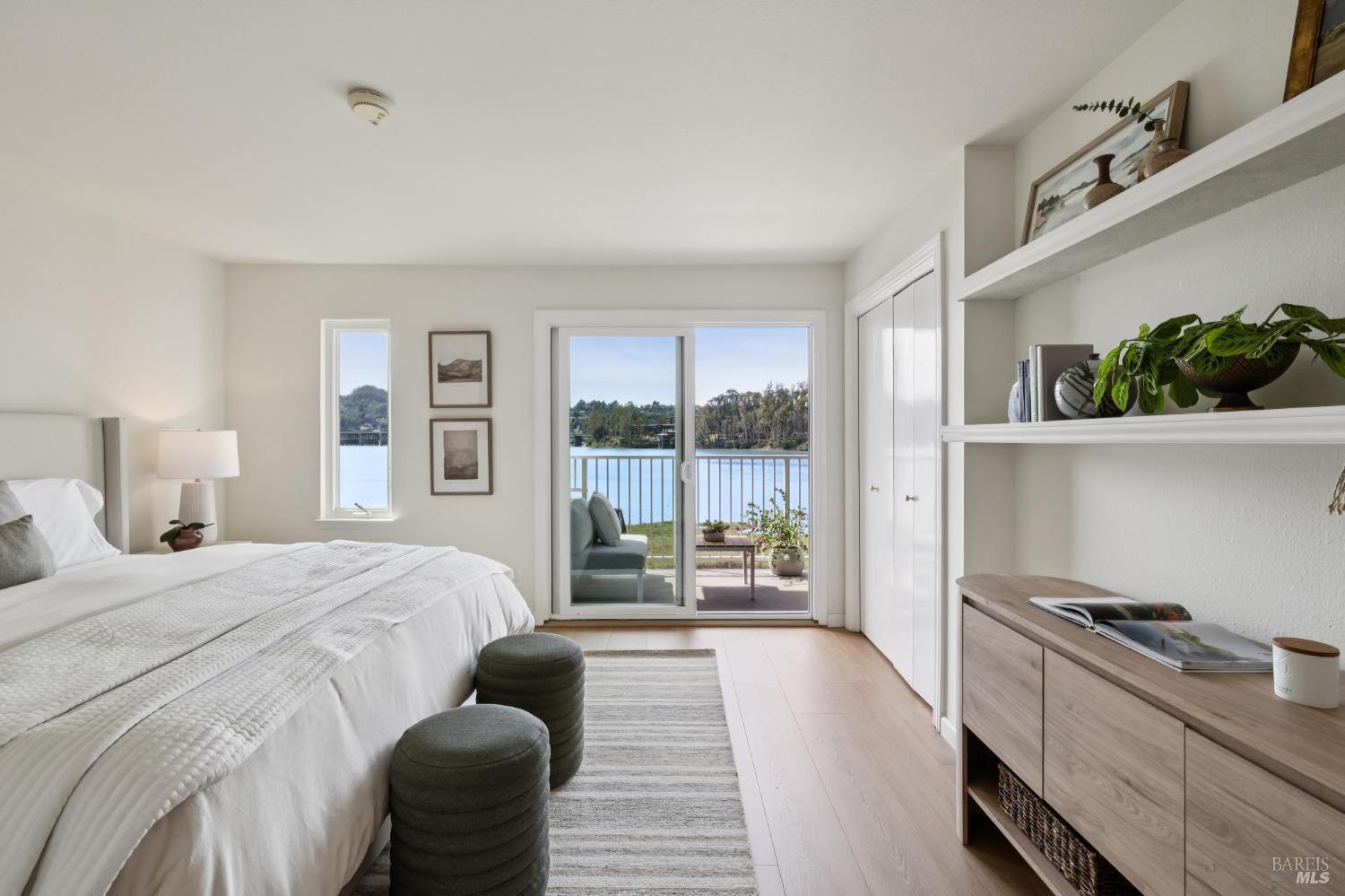 Detail Gallery Image 23 of 49 For 160 Seminary Dr 1e,  Mill Valley,  CA 94941 - 3 Beds | 2 Baths