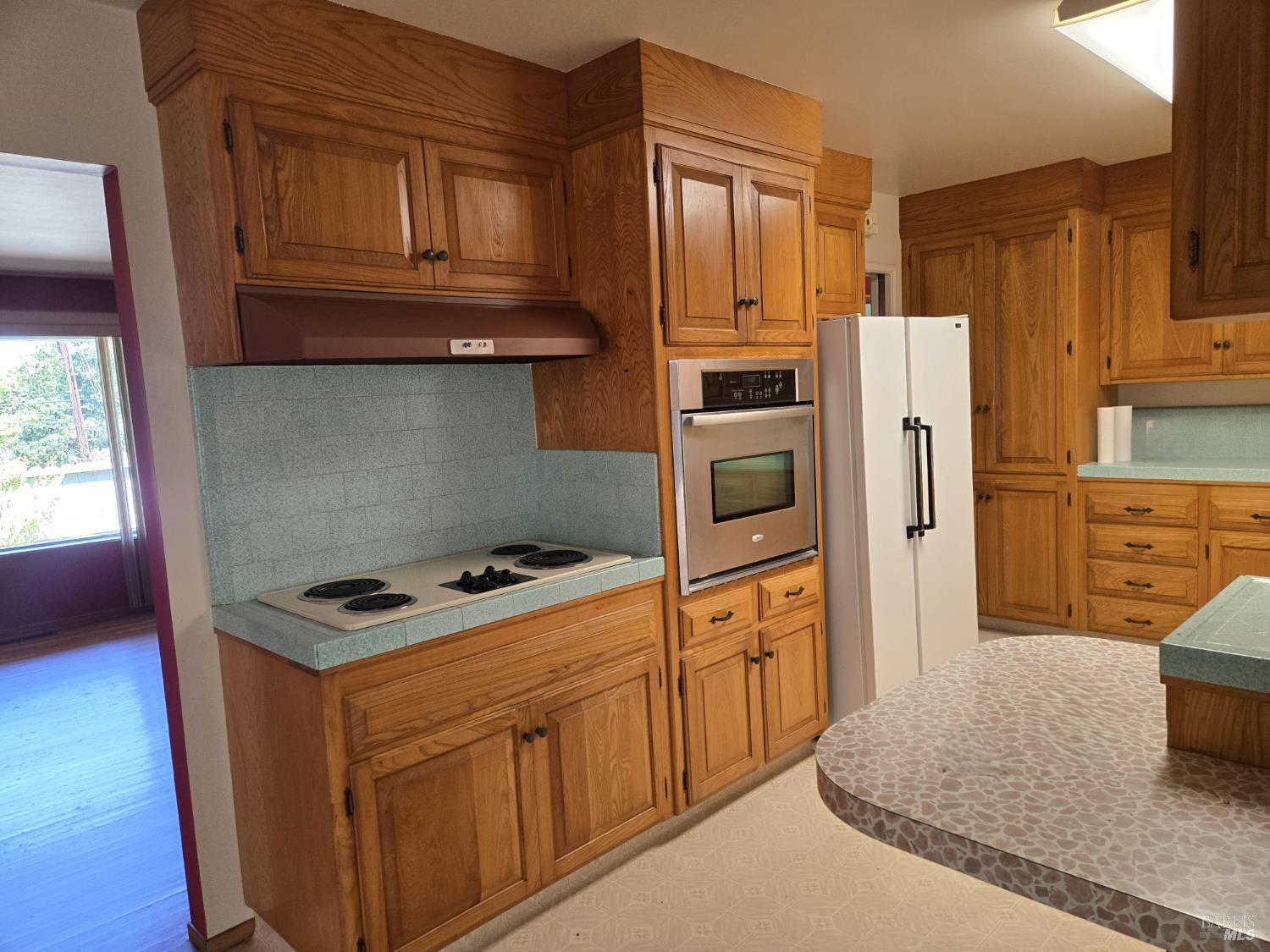 Detail Gallery Image 5 of 20 For 7149 Lynch Rd, Sebastopol,  CA 95472 - 3 Beds | 2 Baths