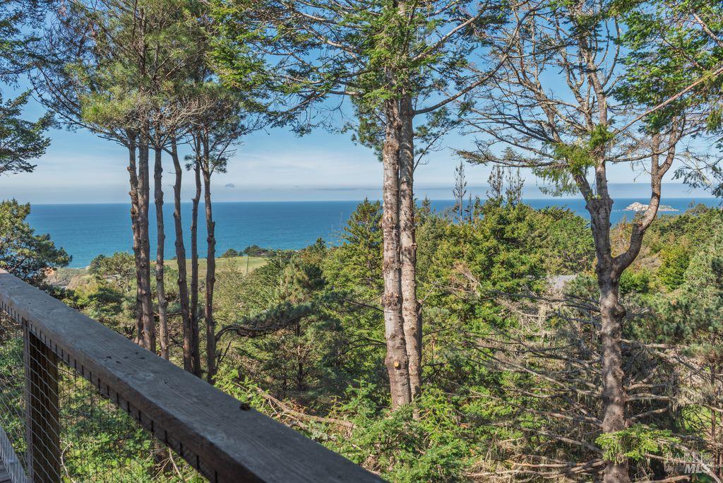 Detail Gallery Image 57 of 82 For 37275 Glennen Dr, Gualala,  CA 95445 - 3 Beds | 3 Baths