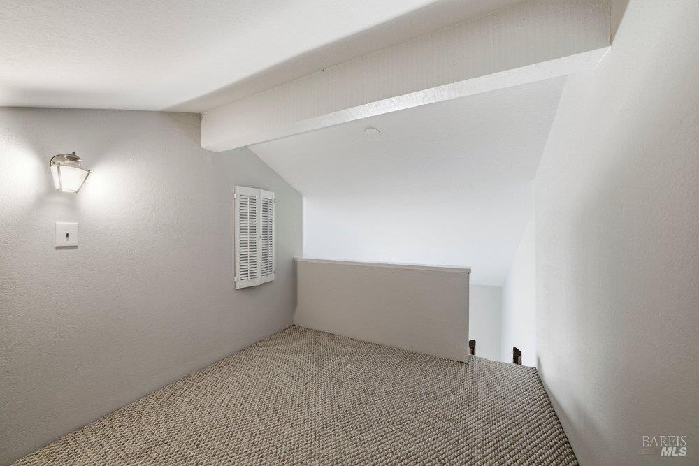 Detail Gallery Image 35 of 66 For 6 Village Ct, San Rafael,  CA 94903 - 2 Beds | 2 Baths