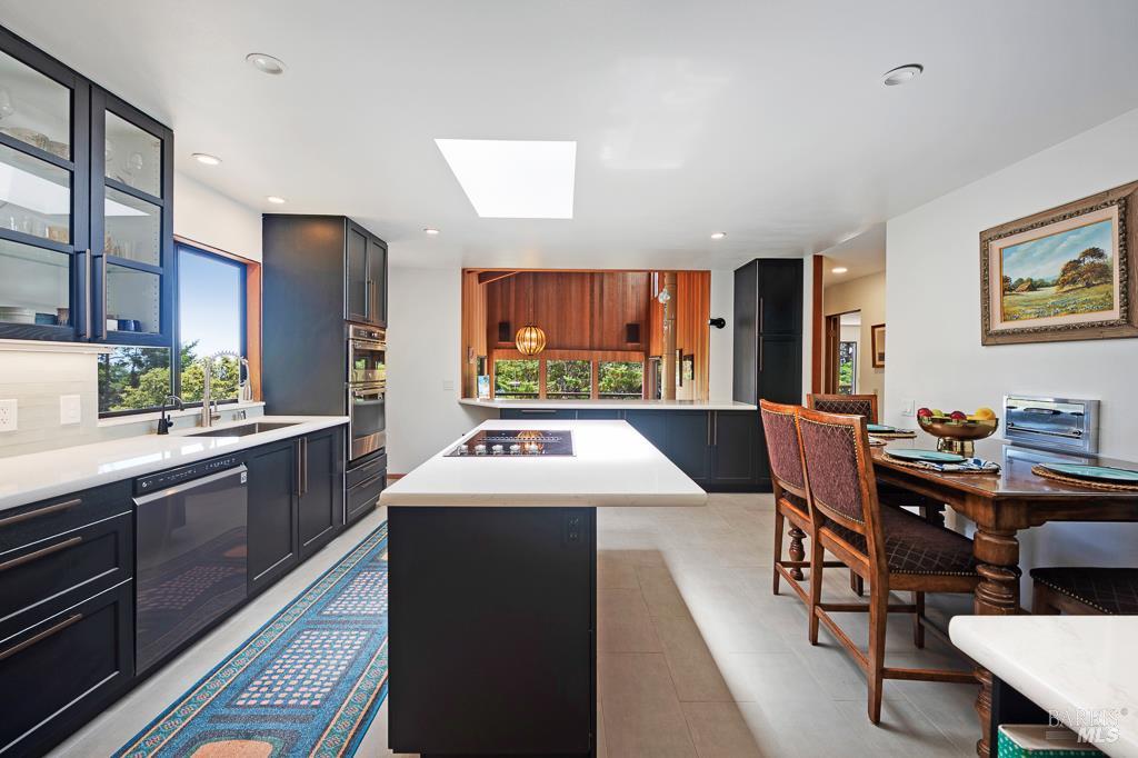 Detail Gallery Image 31 of 82 For 37275 Glennen Dr, Gualala,  CA 95445 - 3 Beds | 3 Baths