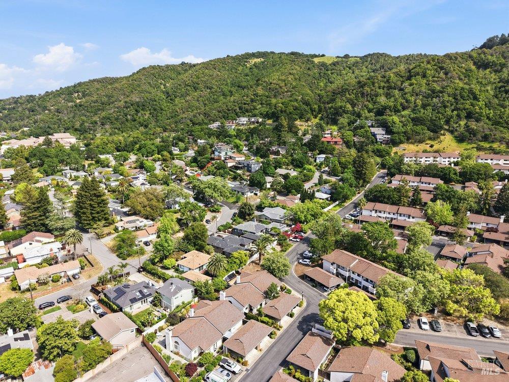 Detail Gallery Image 63 of 66 For 6 Village Ct, San Rafael,  CA 94903 - 2 Beds | 2 Baths