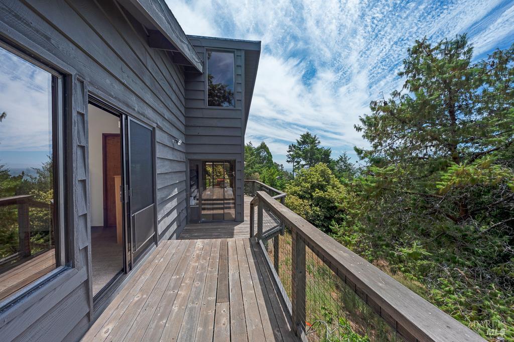 Detail Gallery Image 43 of 82 For 37275 Glennen Dr, Gualala,  CA 95445 - 3 Beds | 3 Baths