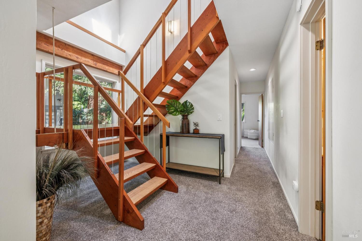 Detail Gallery Image 17 of 29 For 215 Bungalow Ave, San Rafael,  CA 94901 - 3 Beds | 2 Baths