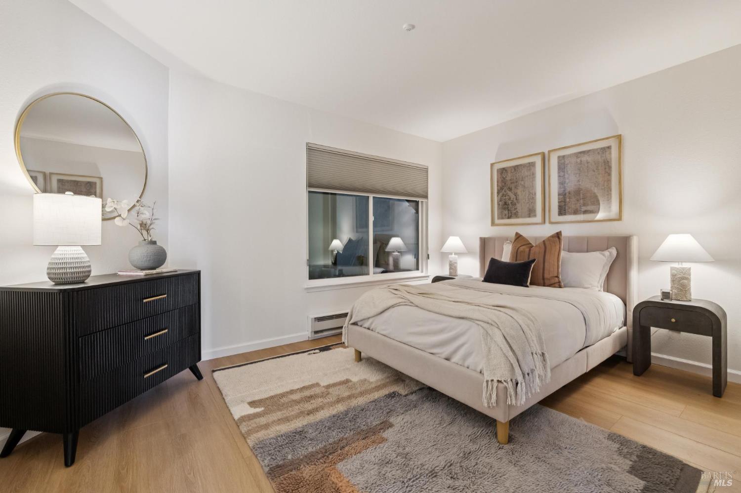 Detail Gallery Image 31 of 49 For 160 Seminary Dr 1e,  Mill Valley,  CA 94941 - 3 Beds | 2 Baths