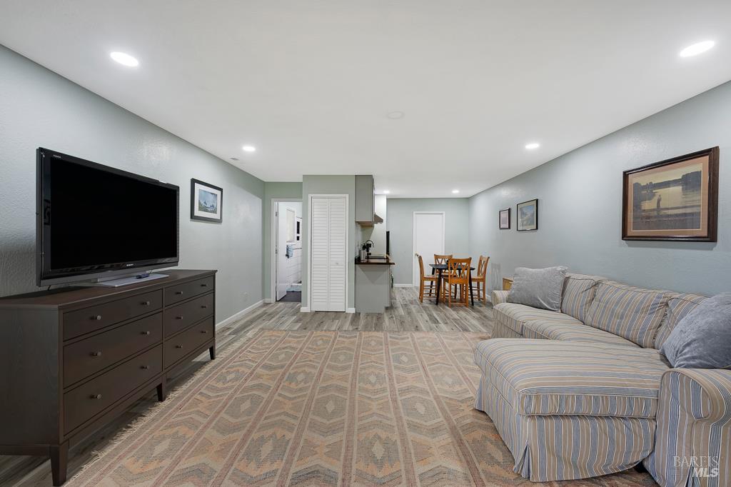 Detail Gallery Image 54 of 82 For 37275 Glennen Dr, Gualala,  CA 95445 - 3 Beds | 3 Baths