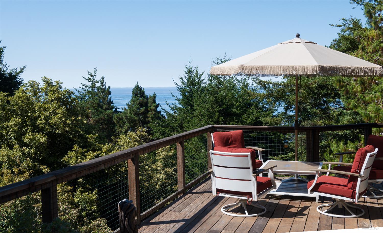 Detail Gallery Image 4 of 82 For 37275 Glennen Dr, Gualala,  CA 95445 - 3 Beds | 3 Baths