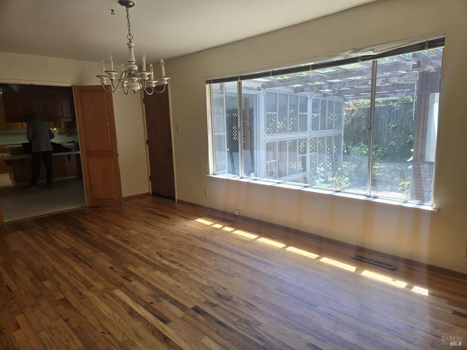 7149 lynch Road photo 2