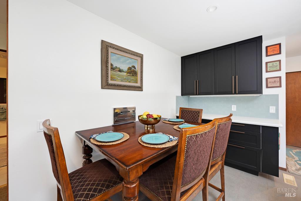 Detail Gallery Image 35 of 82 For 37275 Glennen Dr, Gualala,  CA 95445 - 3 Beds | 3 Baths