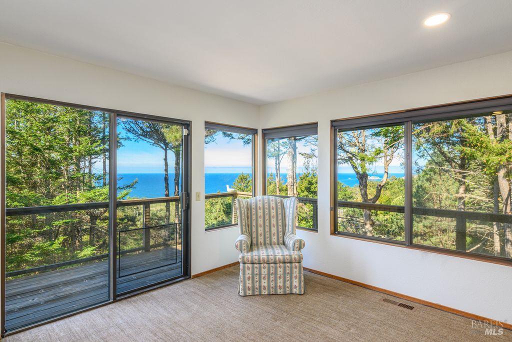 Detail Gallery Image 37 of 82 For 37275 Glennen Dr, Gualala,  CA 95445 - 3 Beds | 3 Baths