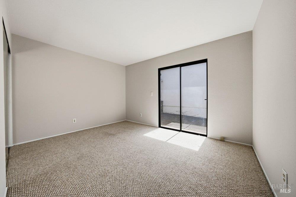 Detail Gallery Image 39 of 66 For 6 Village Ct, San Rafael,  CA 94903 - 2 Beds | 2 Baths