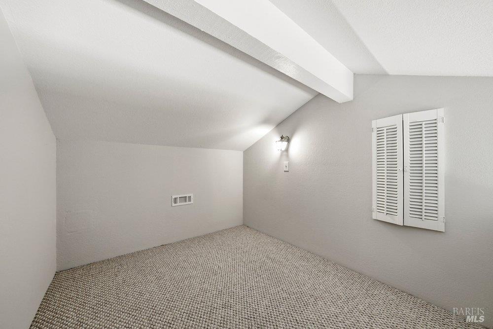 Detail Gallery Image 37 of 66 For 6 Village Ct, San Rafael,  CA 94903 - 2 Beds | 2 Baths