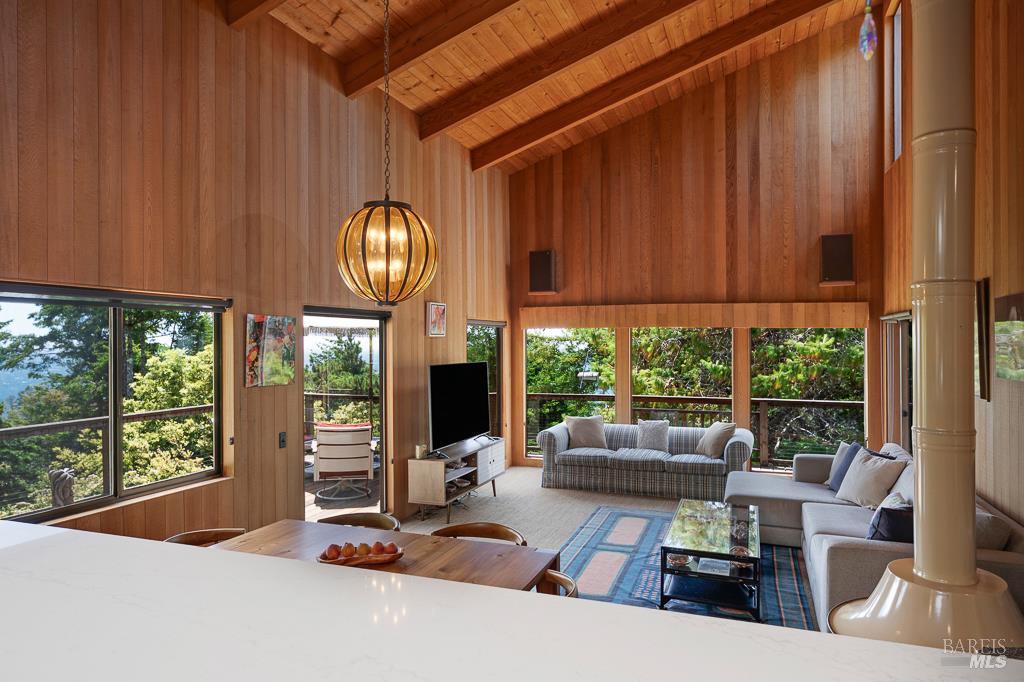 Detail Gallery Image 28 of 82 For 37275 Glennen Dr, Gualala,  CA 95445 - 3 Beds | 3 Baths