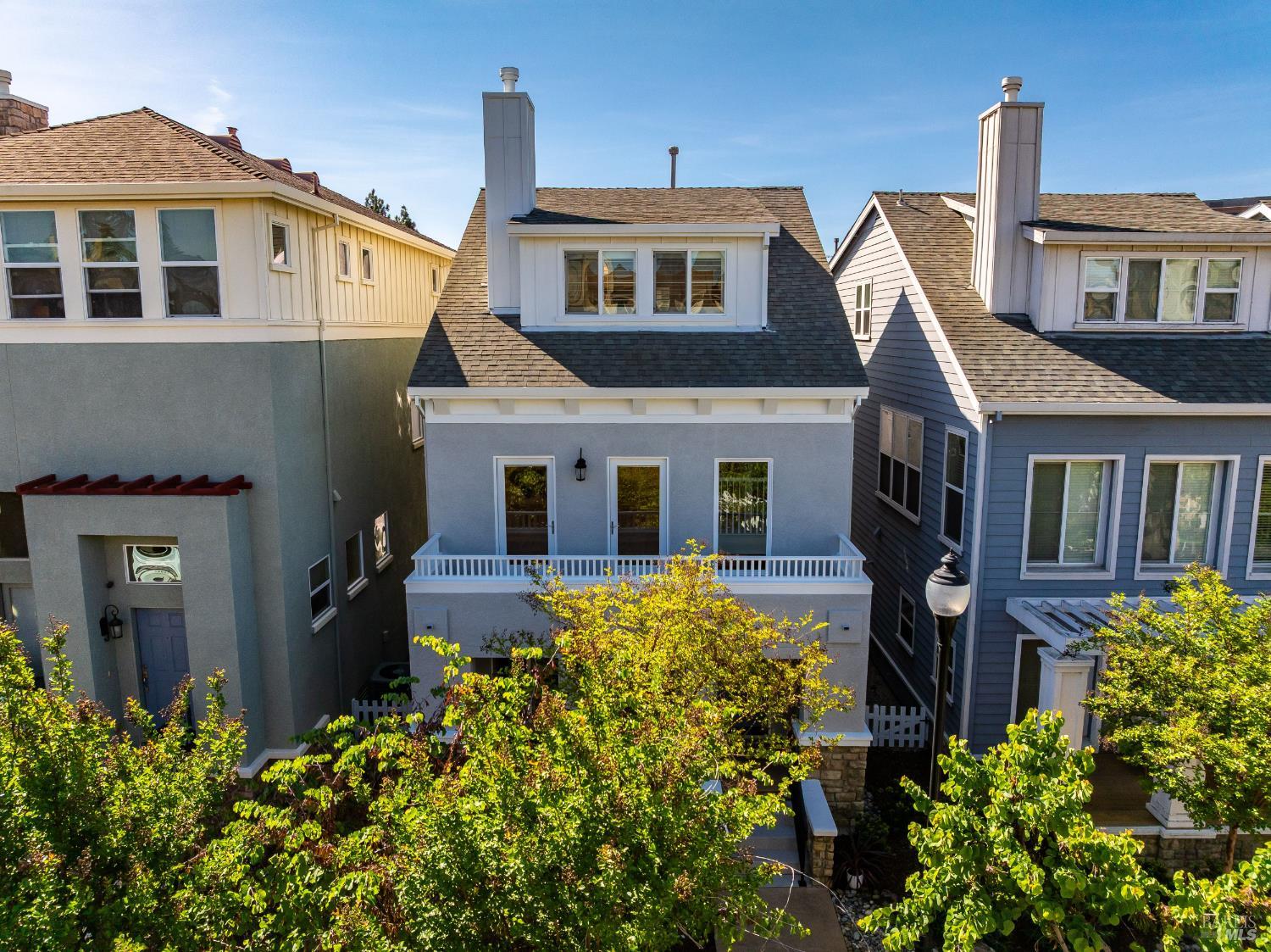 Front Image Thumbnail for BA326029231