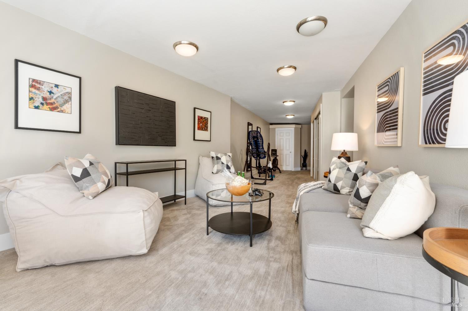 Detail Gallery Image 50 of 62 For 183 Reservoir Rd, San Rafael,  CA 94901 - 6 Beds | 6 Baths