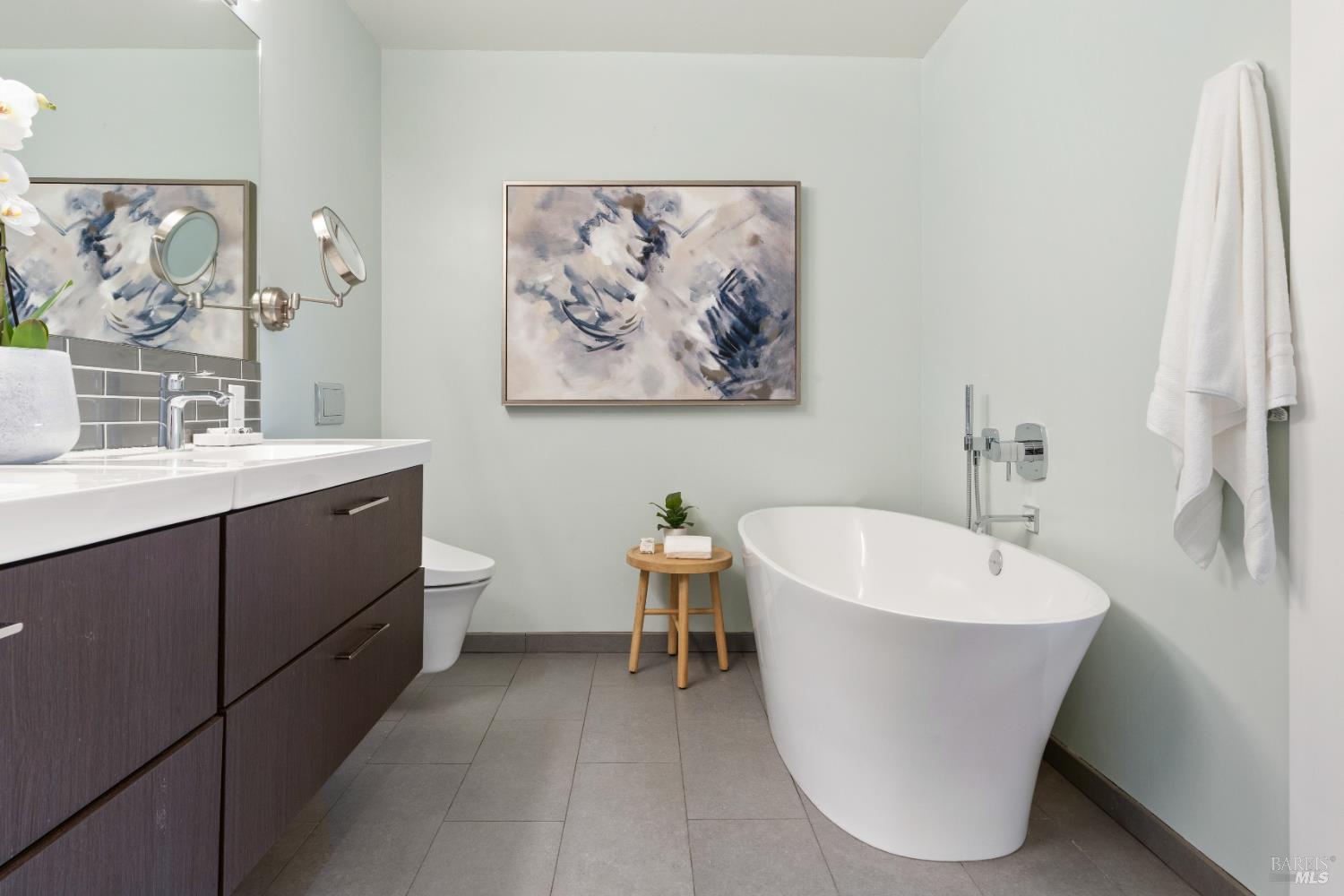 Detail Gallery Image 35 of 62 For 183 Reservoir Rd, San Rafael,  CA 94901 - 6 Beds | 6 Baths