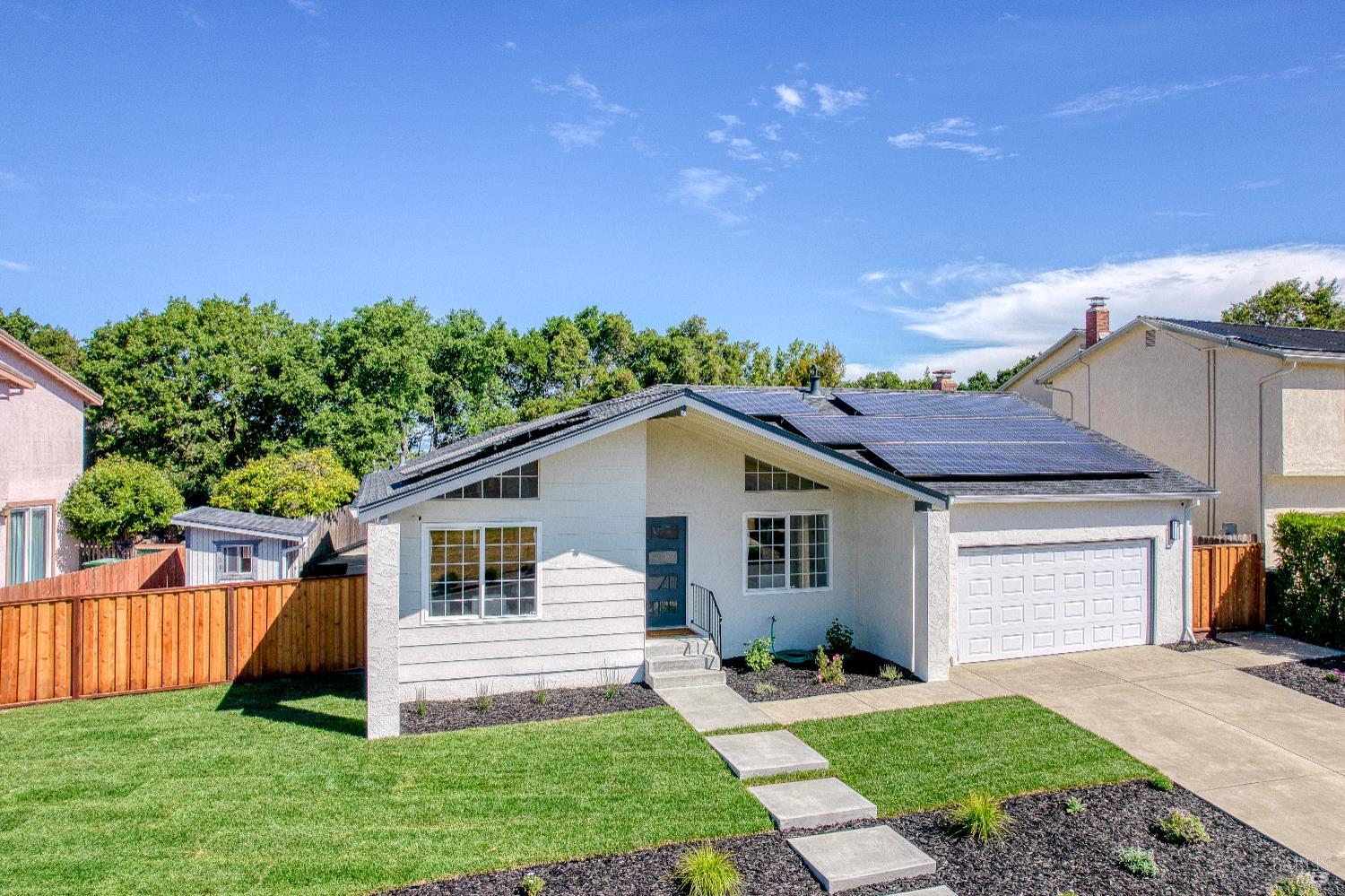 Detail Gallery Image 36 of 37 For 13 Woodland Ct, Novato,  CA 94947 - 4 Beds | 2 Baths