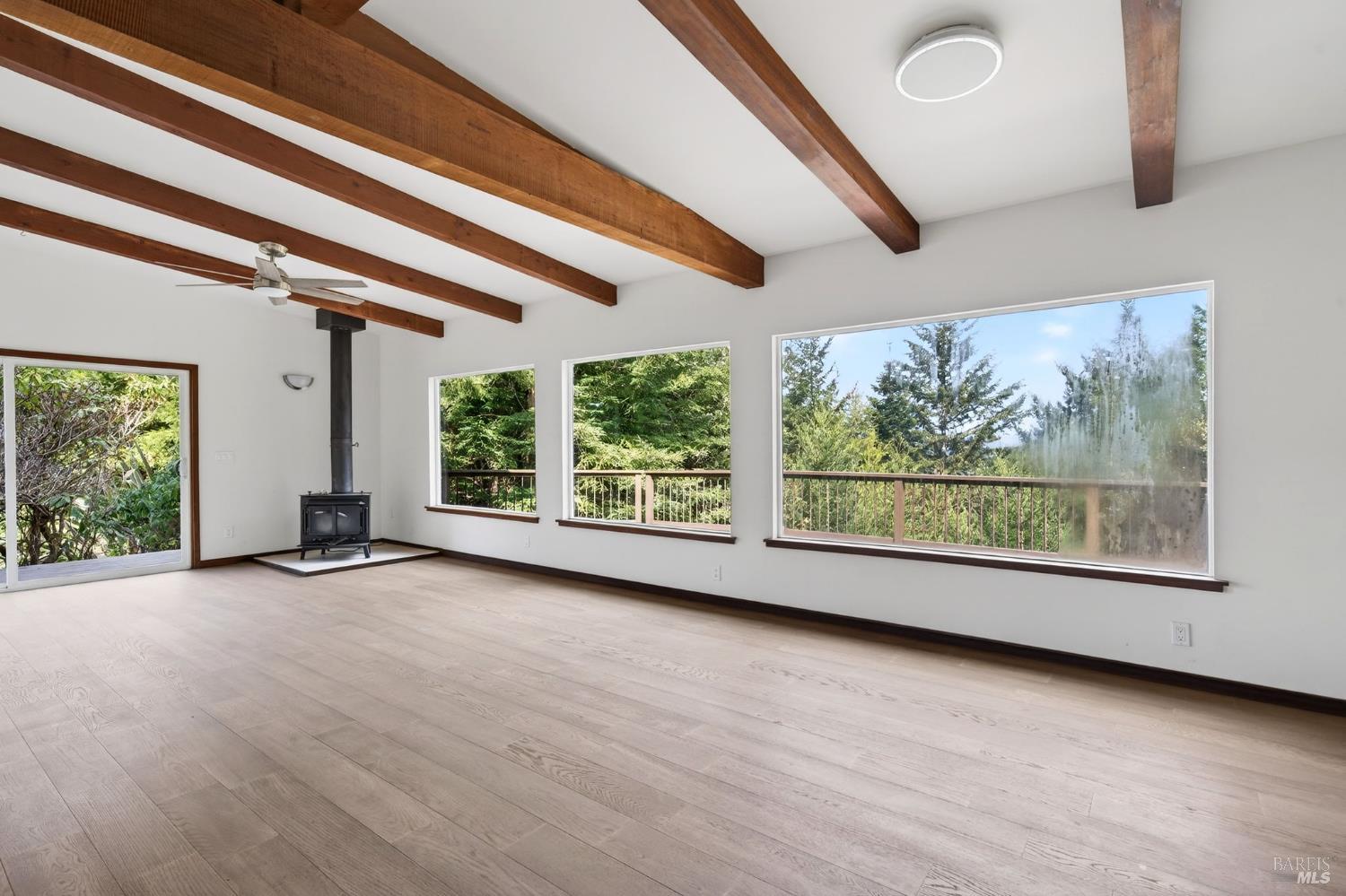 Detail Gallery Image 8 of 37 For 2900 Cameron Rd, Elk,  CA 95432 - 3 Beds | 2/1 Baths