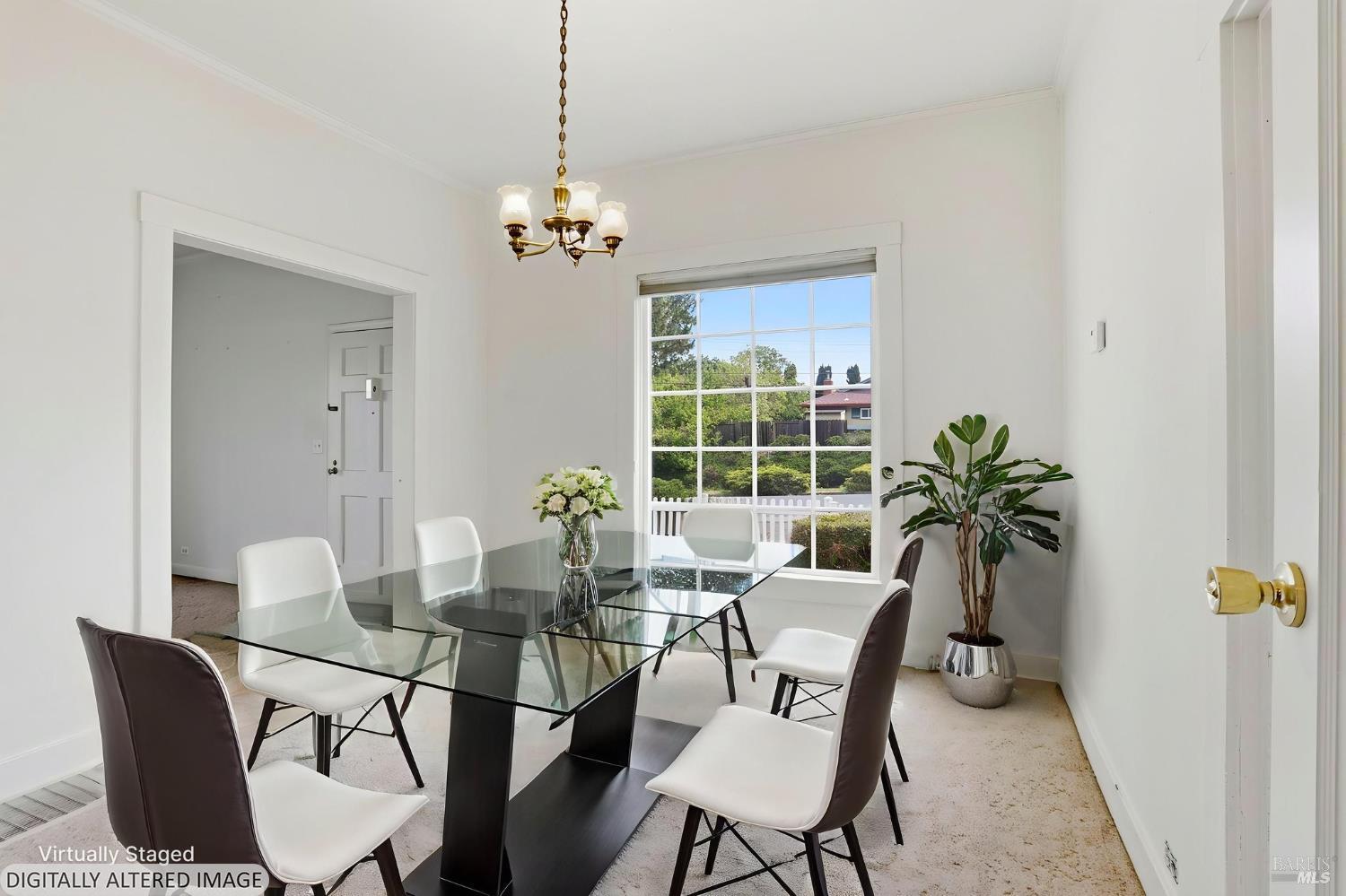 Detail Gallery Image 9 of 27 For 8 Lawrence Dr, Novato,  CA 94945 - 2 Beds | 1 Baths