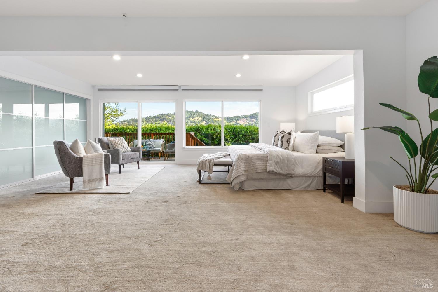 Detail Gallery Image 26 of 62 For 183 Reservoir Rd, San Rafael,  CA 94901 - 6 Beds | 6 Baths