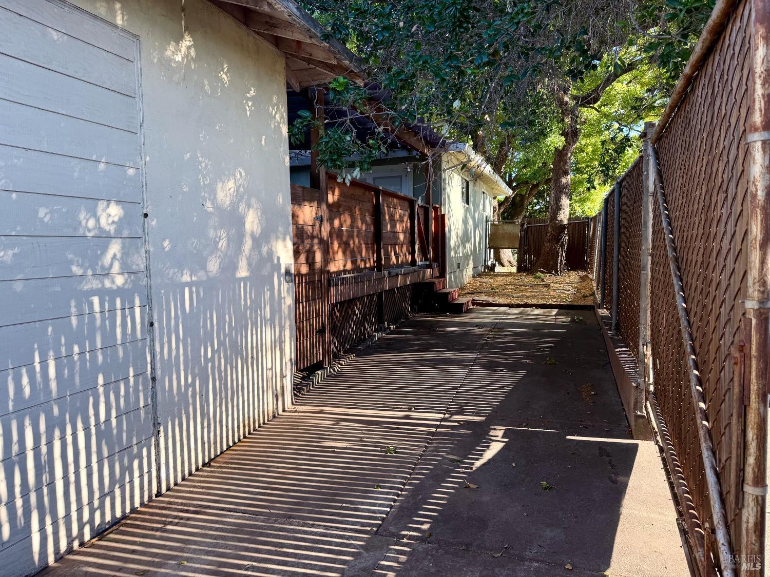 Detail Gallery Image 10 of 20 For 1124 Shetler Ave, Napa,  CA 94559 - 4 Beds | 2 Baths