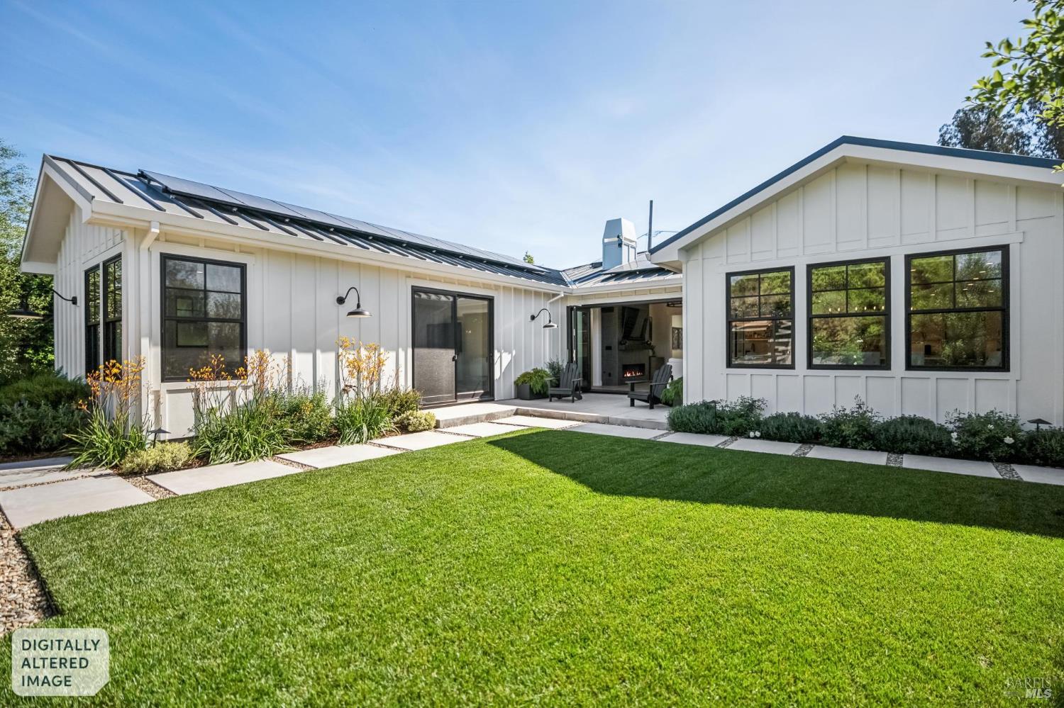 Detail Gallery Image 29 of 44 For 85 Harriet Way, Tiburon,  CA 94920 - 4 Beds | 2/1 Baths