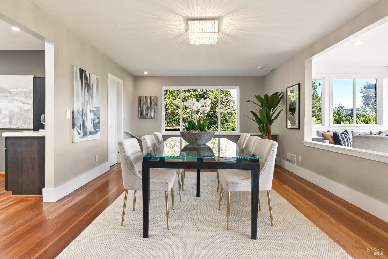 Detail Gallery Image 15 of 62 For 183 Reservoir Rd, San Rafael,  CA 94901 - 6 Beds | 6 Baths