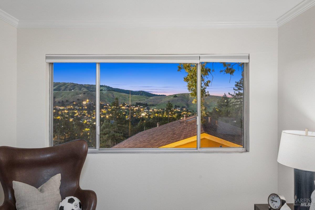 Detail Gallery Image 52 of 88 For 1036 Lea Dr, San Rafael,  CA 94903 - 6 Beds | 4/1 Baths