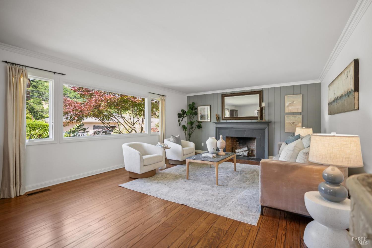 Detail Gallery Image 11 of 48 For 497 Fairway Dr, Novato,  CA 94949 - 4 Beds | 2 Baths