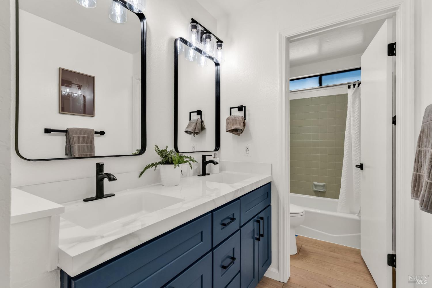 Detail Gallery Image 40 of 58 For 508 San Marin Dr, Novato,  CA 94945 - 4 Beds | 2/1 Baths