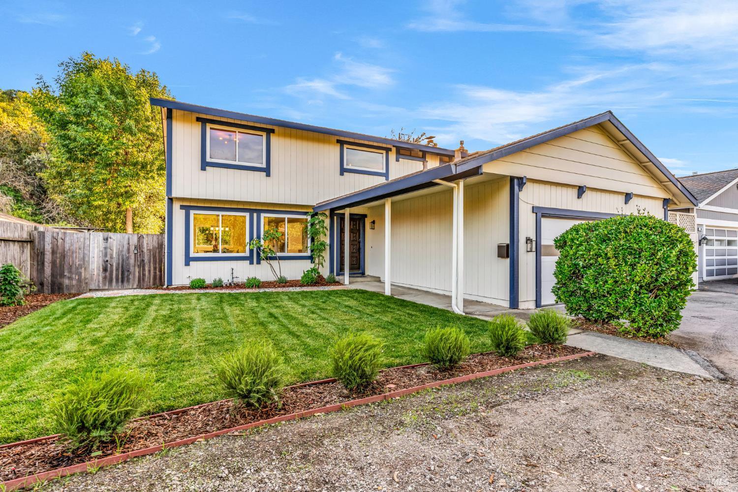 Detail Gallery Image 2 of 58 For 508 San Marin Dr, Novato,  CA 94945 - 4 Beds | 2/1 Baths