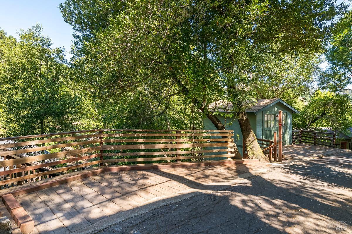 Detail Gallery Image 56 of 62 For 68 Wreden Ave, Fairfax,  CA 94930 - 2 Beds | 2 Baths