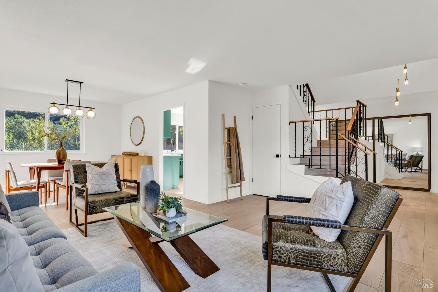 Detail Gallery Image 9 of 58 For 508 San Marin Dr, Novato,  CA 94945 - 4 Beds | 2/1 Baths