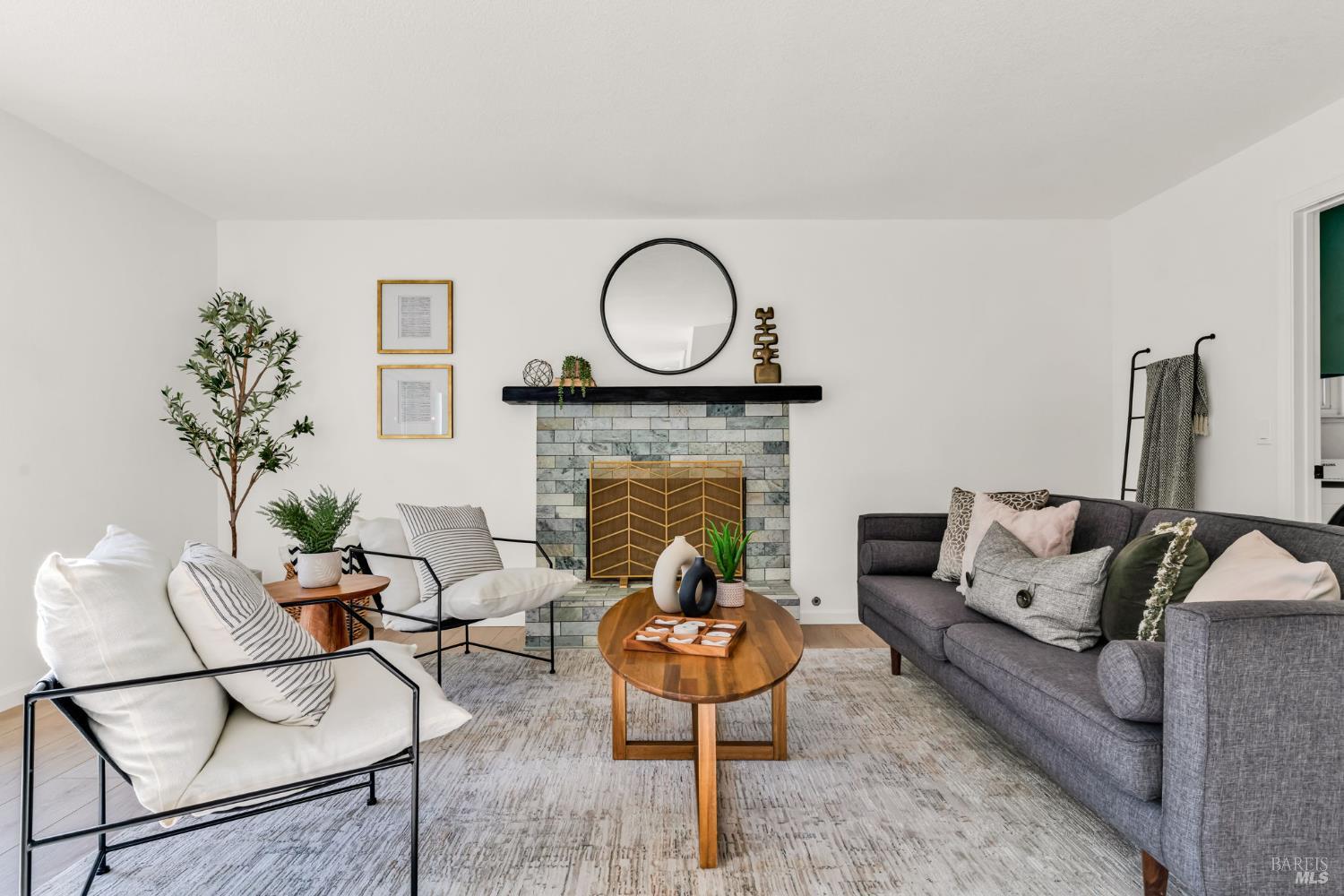 Detail Gallery Image 19 of 58 For 508 San Marin Dr, Novato,  CA 94945 - 4 Beds | 2/1 Baths