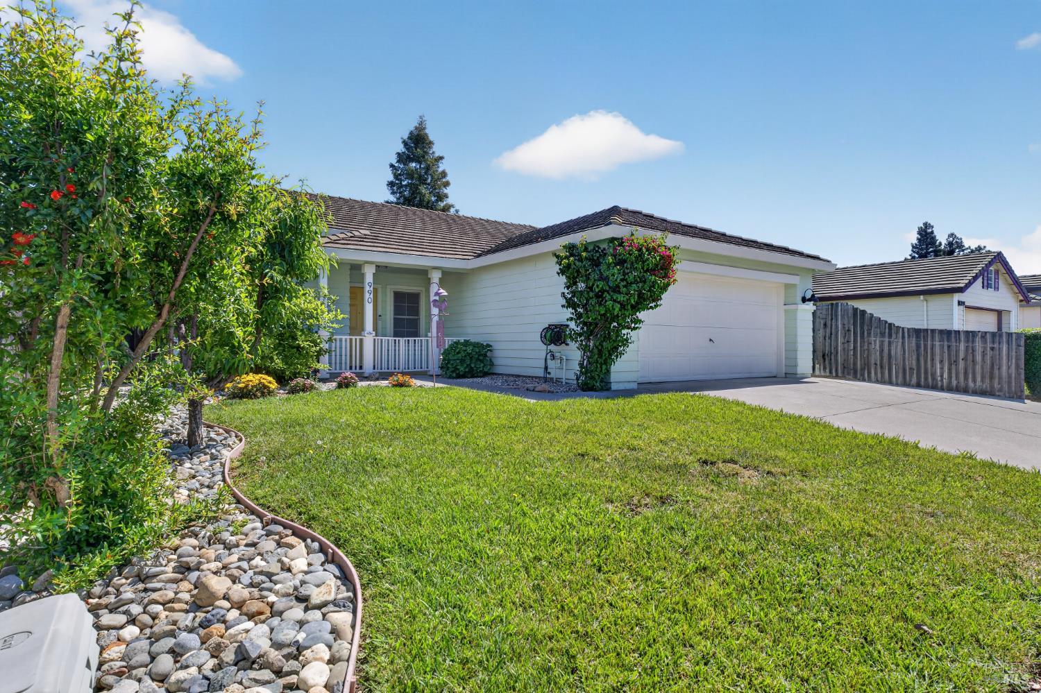 Front Image Thumbnail for BA326030605