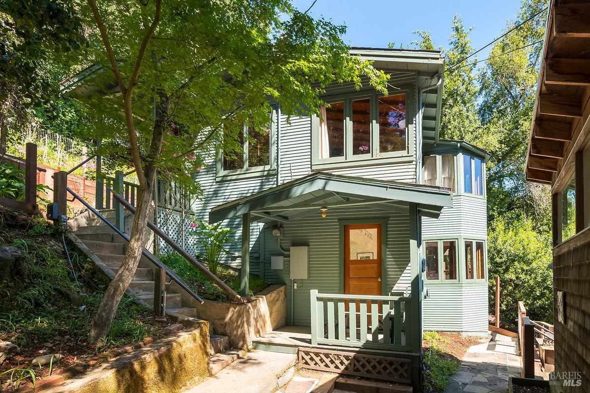 Detail Gallery Image 10 of 62 For 68 Wreden Ave, Fairfax,  CA 94930 - 2 Beds | 2 Baths