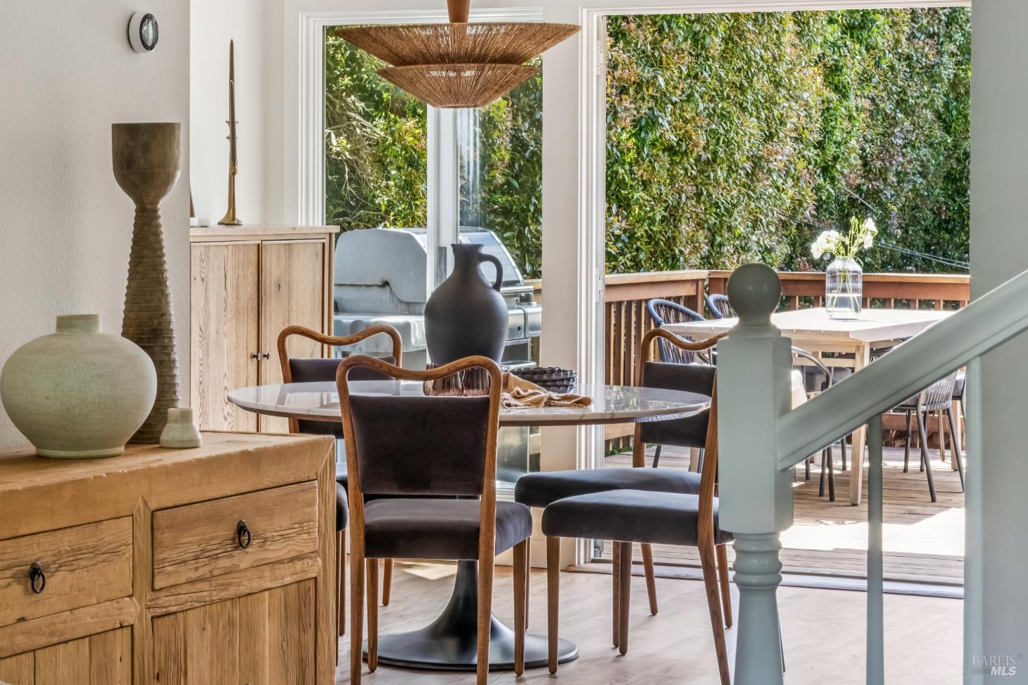 Detail Gallery Image 8 of 39 For 44 Catalpa Ave, Mill Valley,  CA 94941 - 3 Beds | 2 Baths