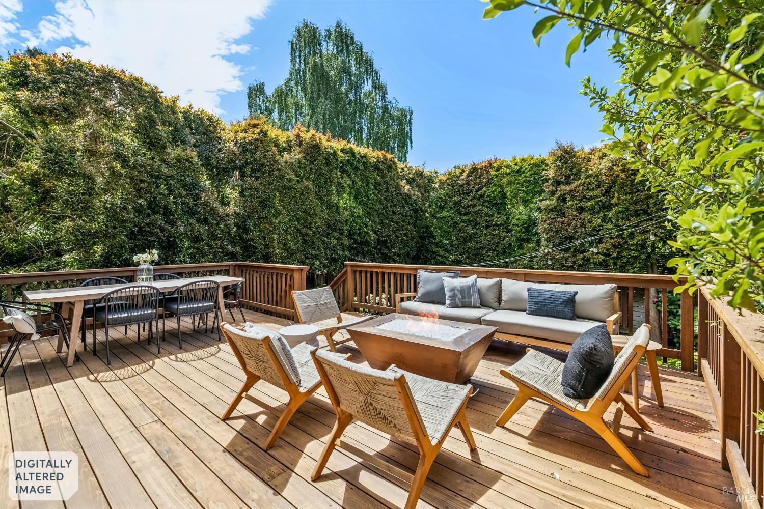 Detail Gallery Image 13 of 39 For 44 Catalpa Ave, Mill Valley,  CA 94941 - 3 Beds | 2 Baths