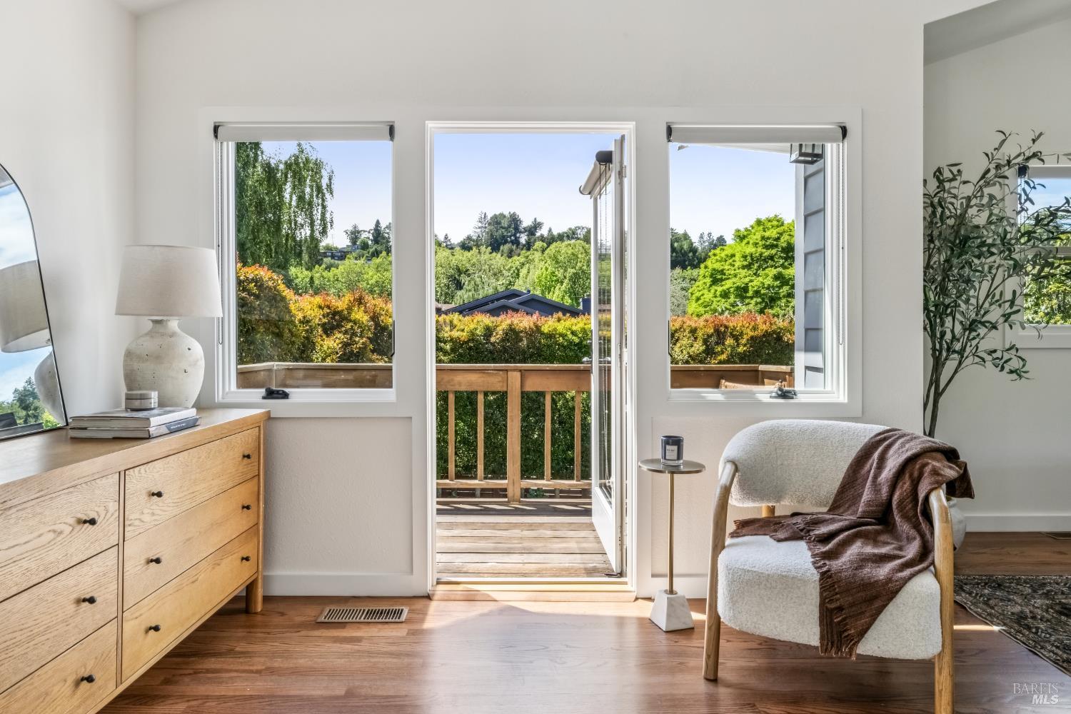 Detail Gallery Image 26 of 39 For 44 Catalpa Ave, Mill Valley,  CA 94941 - 3 Beds | 2 Baths