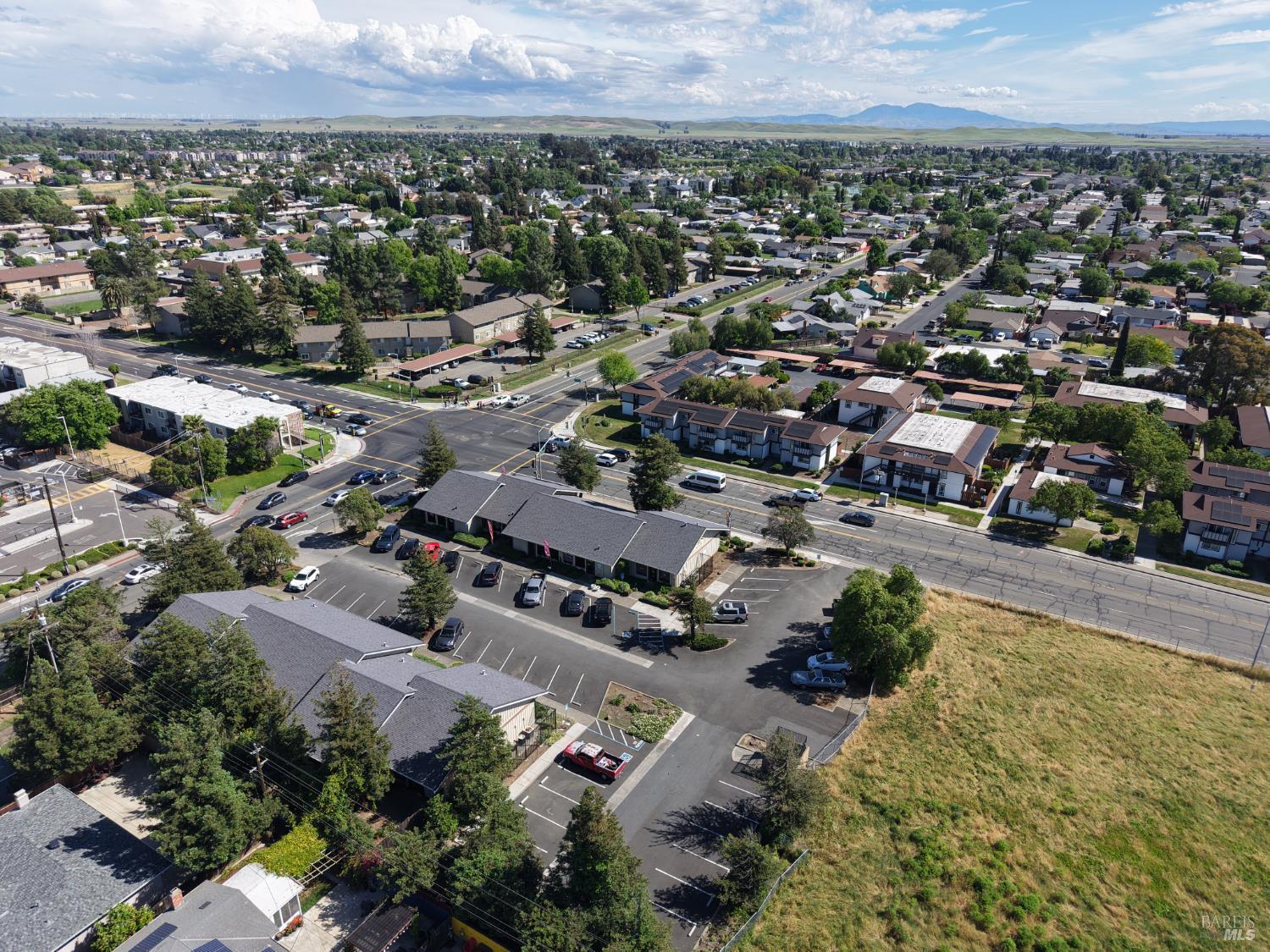 Detail Gallery Image 12 of 28 For 690 E Tabor Ave, Fairfield,  CA 94533 - – Beds | – Baths