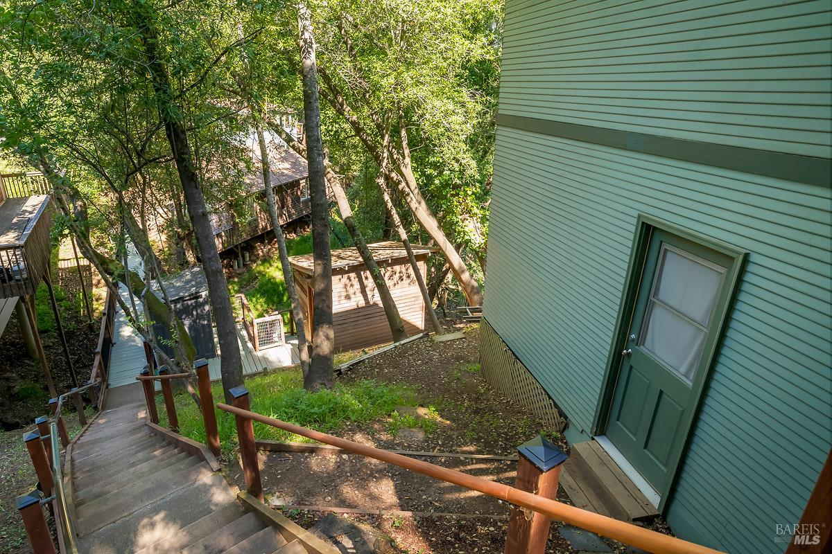 Detail Gallery Image 3 of 62 For 68 Wreden Ave, Fairfax,  CA 94930 - 2 Beds | 2 Baths