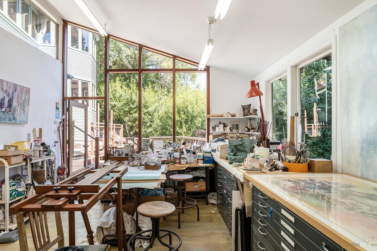 Detail Gallery Image 34 of 62 For 68 Wreden Ave, Fairfax,  CA 94930 - 2 Beds | 2 Baths