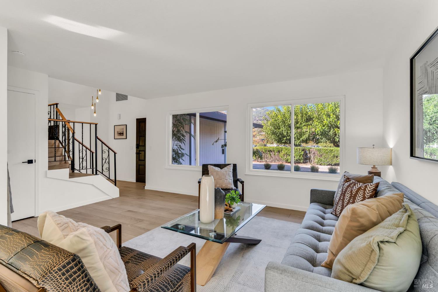 Detail Gallery Image 8 of 58 For 508 San Marin Dr, Novato,  CA 94945 - 4 Beds | 2/1 Baths